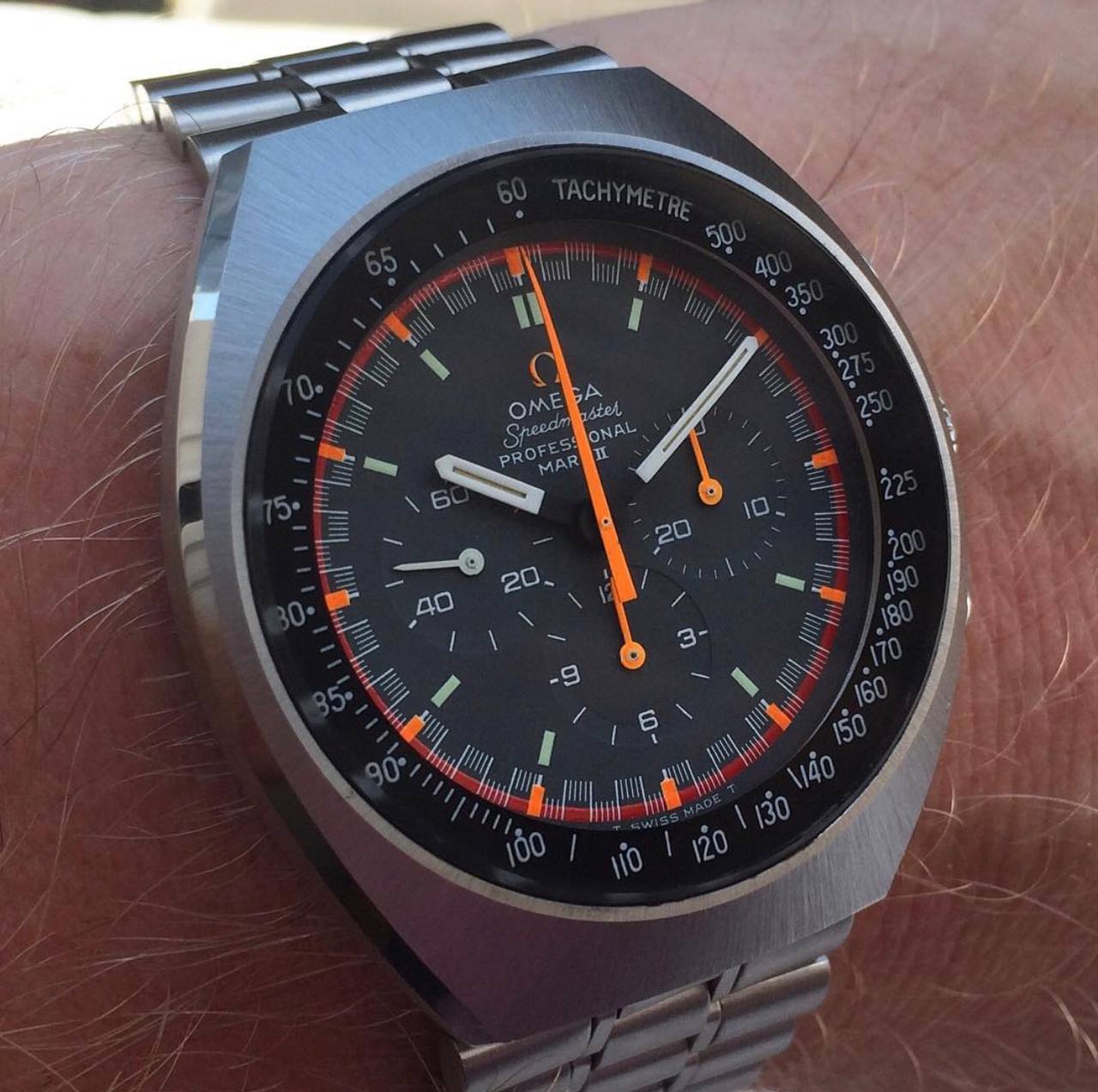 Omega Speedmaster Mark II Racing Dial - годинник розроблений для автоперегонів