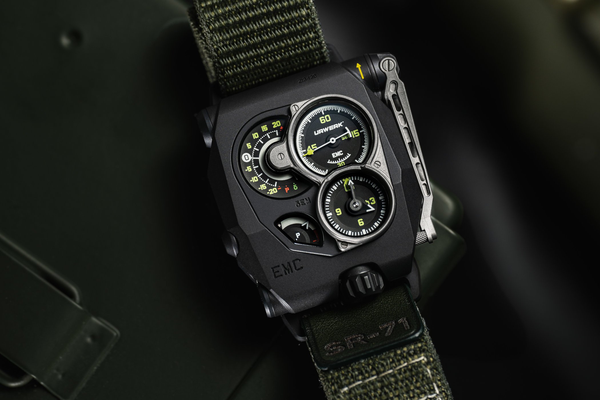 Urwerk EMC SR-71 | Chrono 10:10