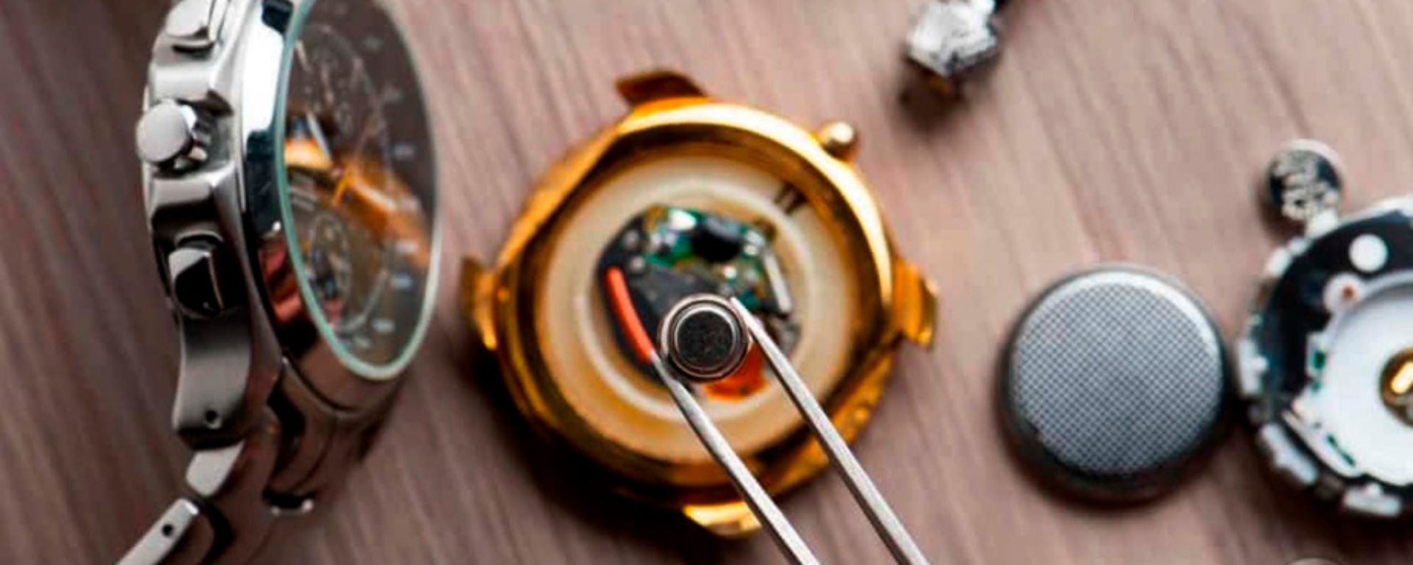 Water in Your Watch: What to Do and How to Prevent It🌊