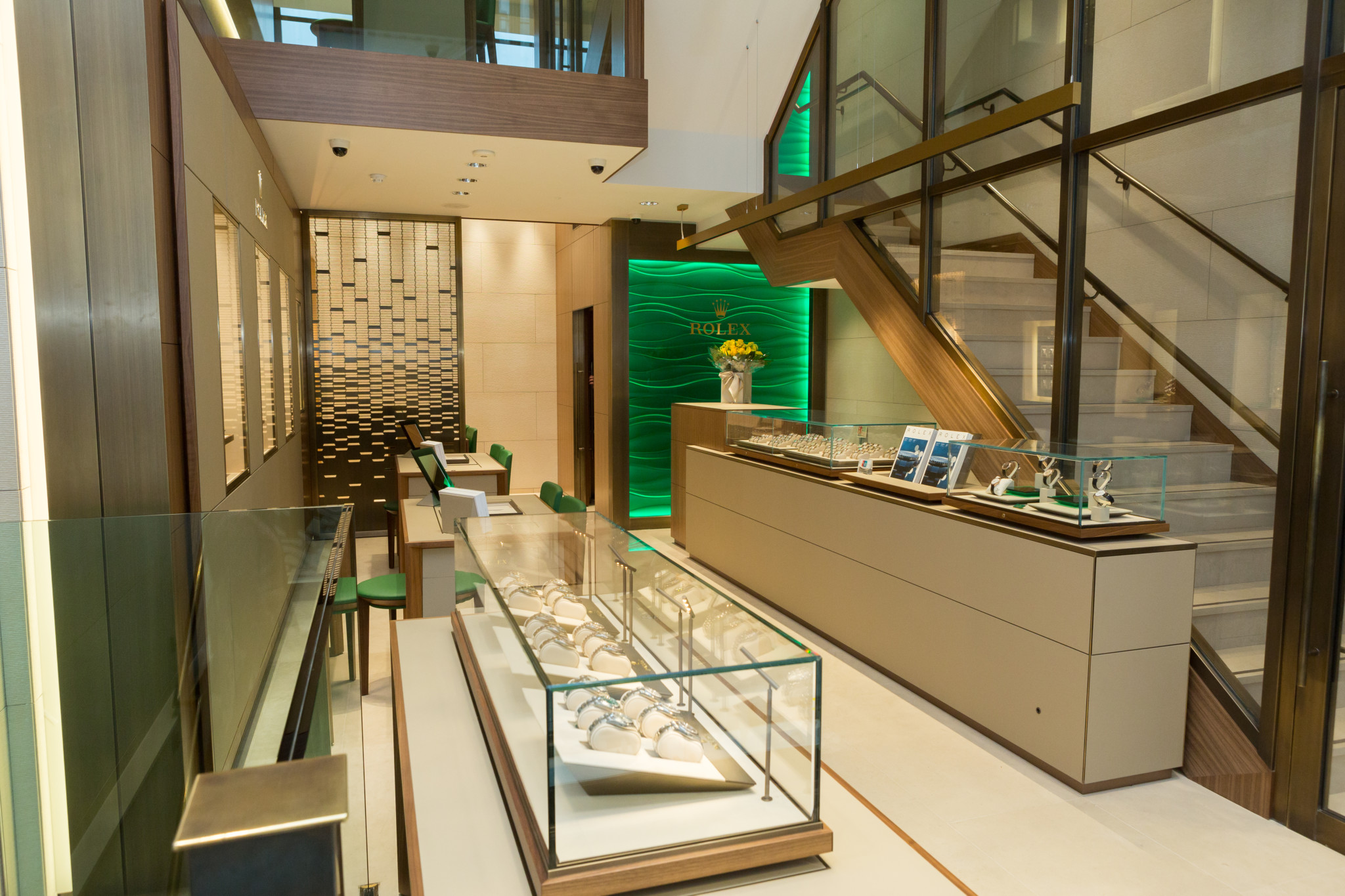 Rolex opens flagship in Tokyo's most expensive district