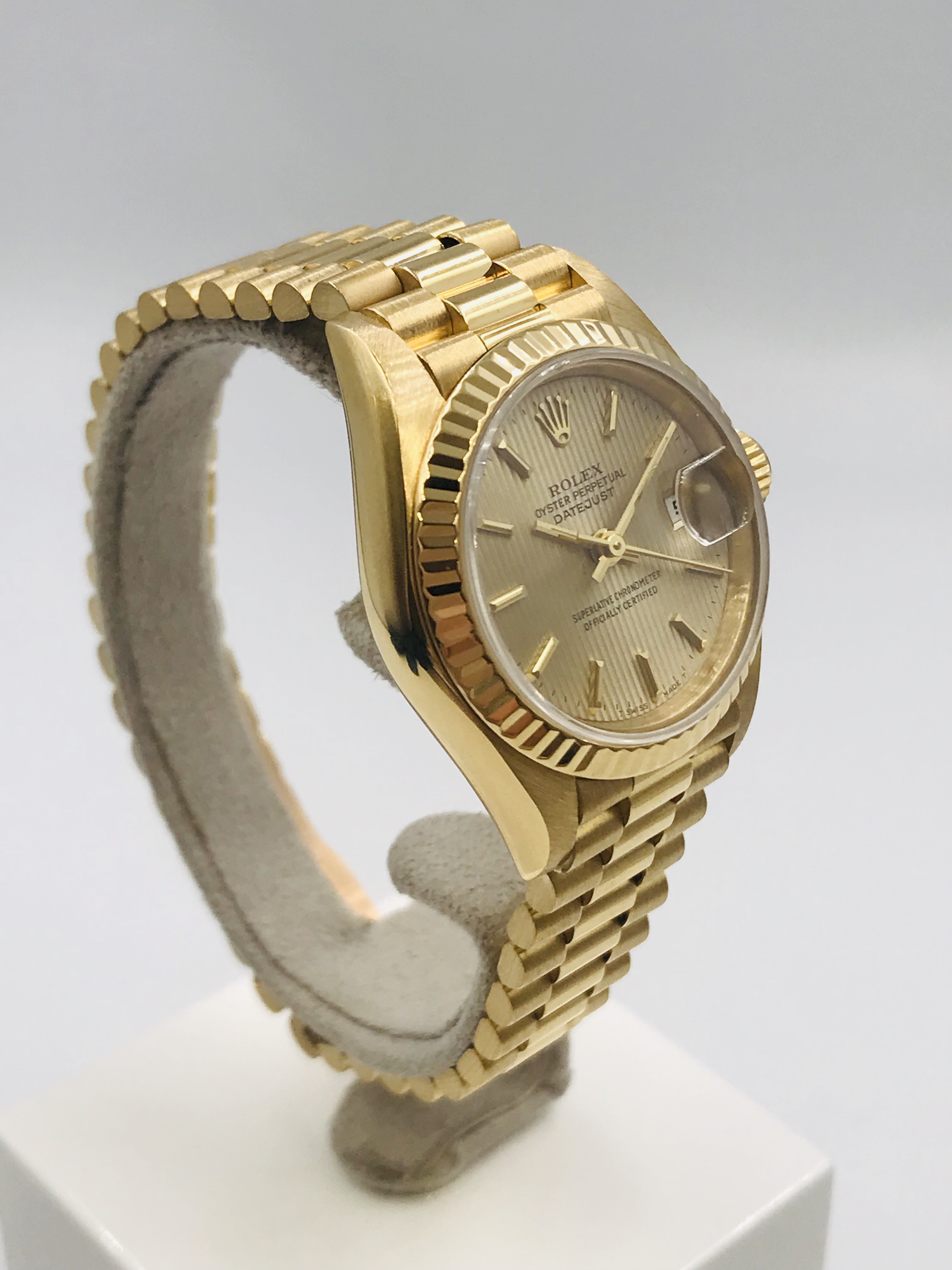 Rolex  DateJust  Lady  Yellow Gold  26 mm 